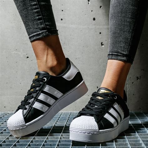 Schwarz · Superstar · Sneakers 